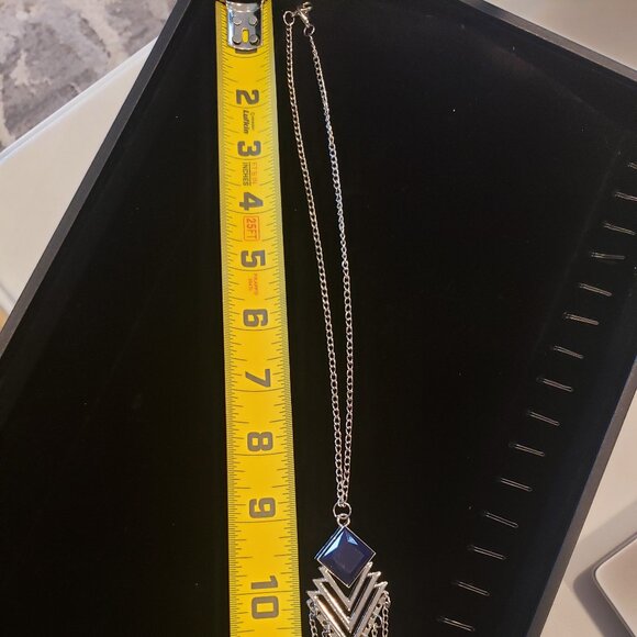 Boho 1980's 18" Silver Tone & Dark Purple Pendant w/ 7 tassels Necklace - Picture 5 of 13